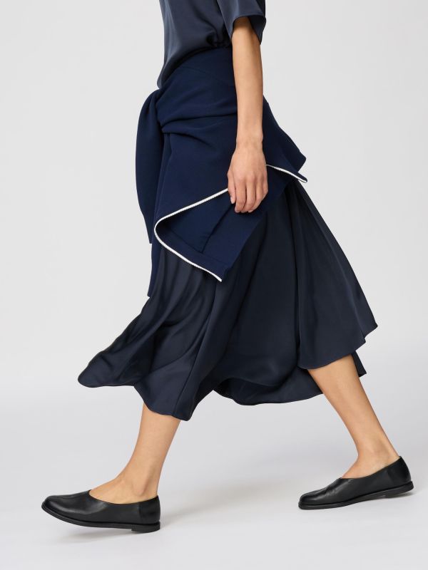 スクエアフラットシューズ